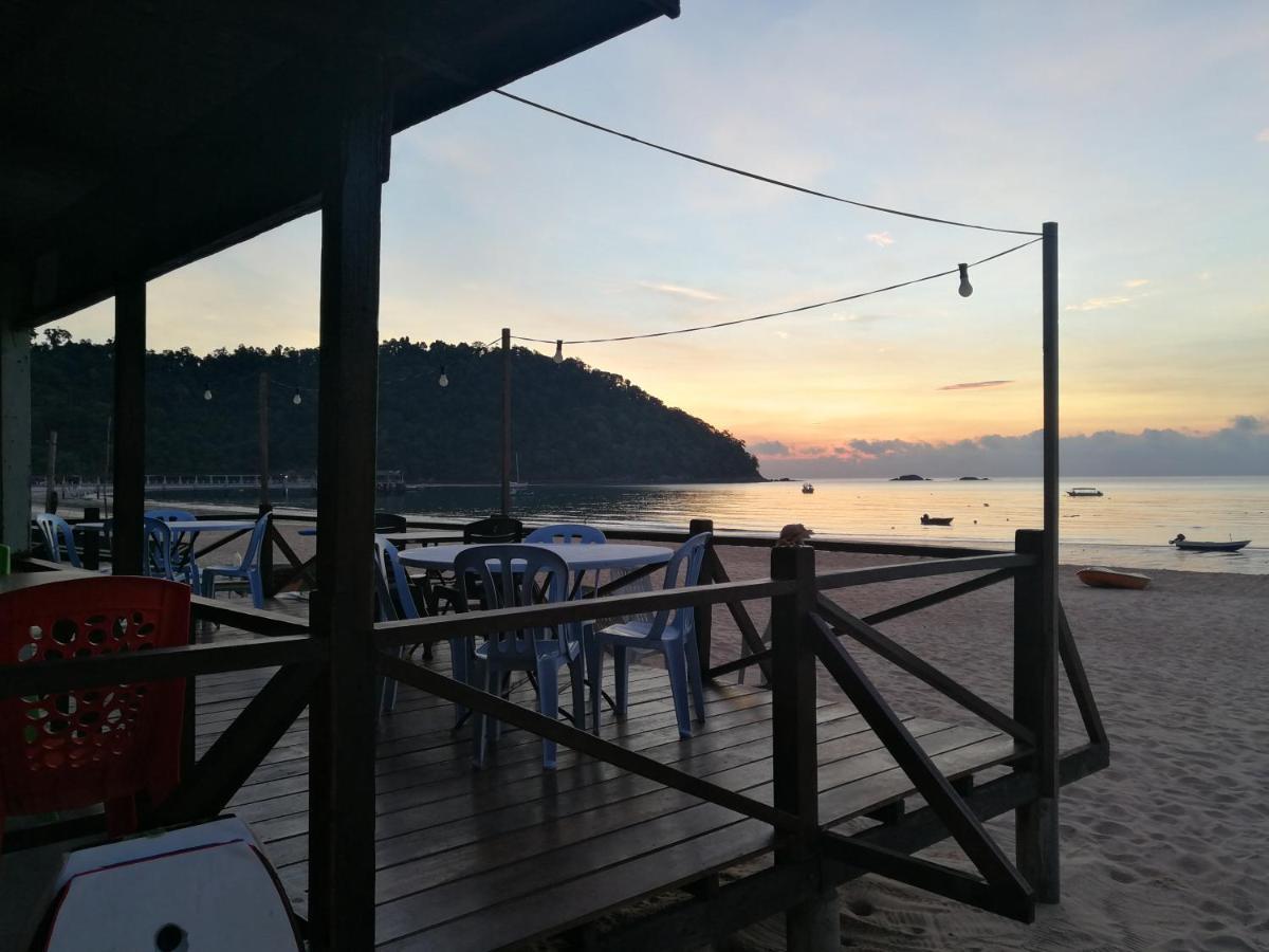 Rainbow Tioman Cottage Kampong Juara Εξωτερικό φωτογραφία