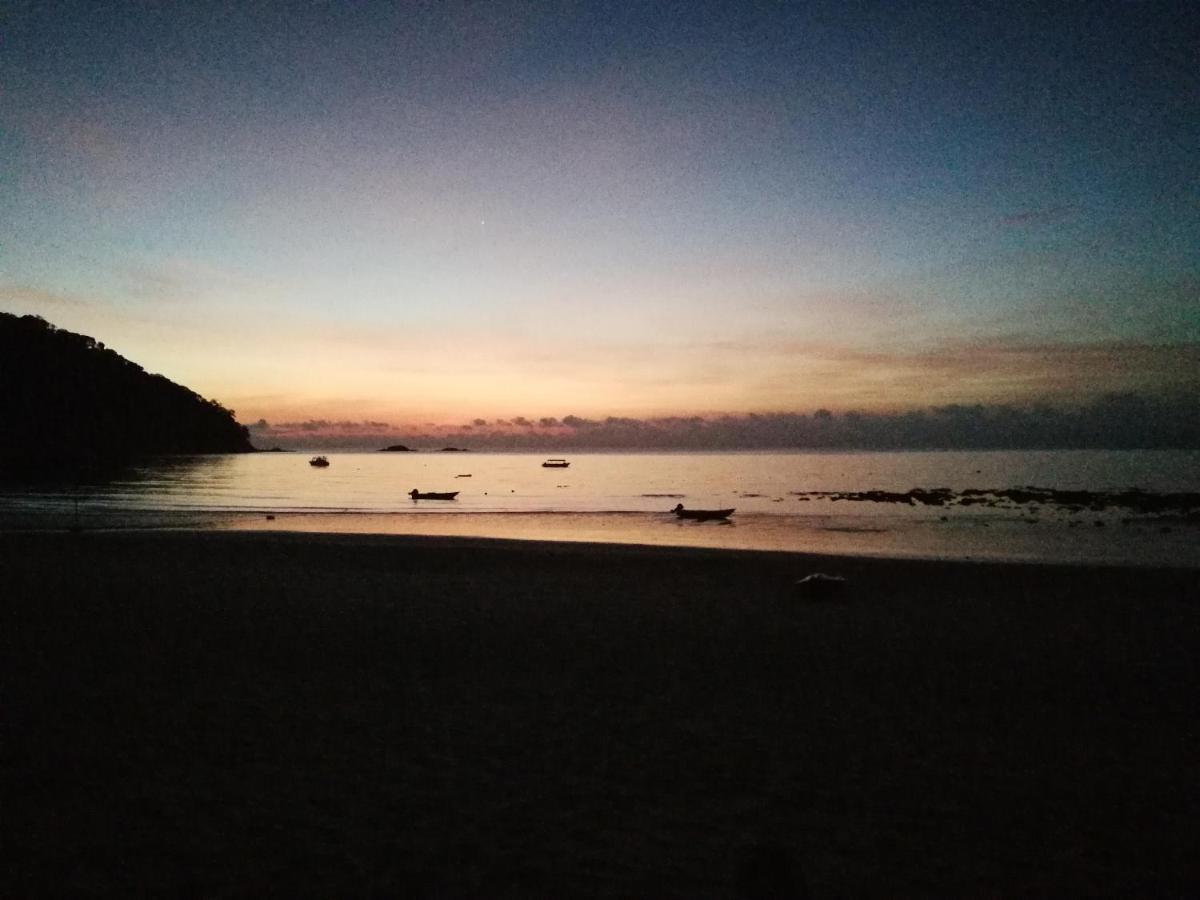 Rainbow Tioman Cottage Kampong Juara Εξωτερικό φωτογραφία