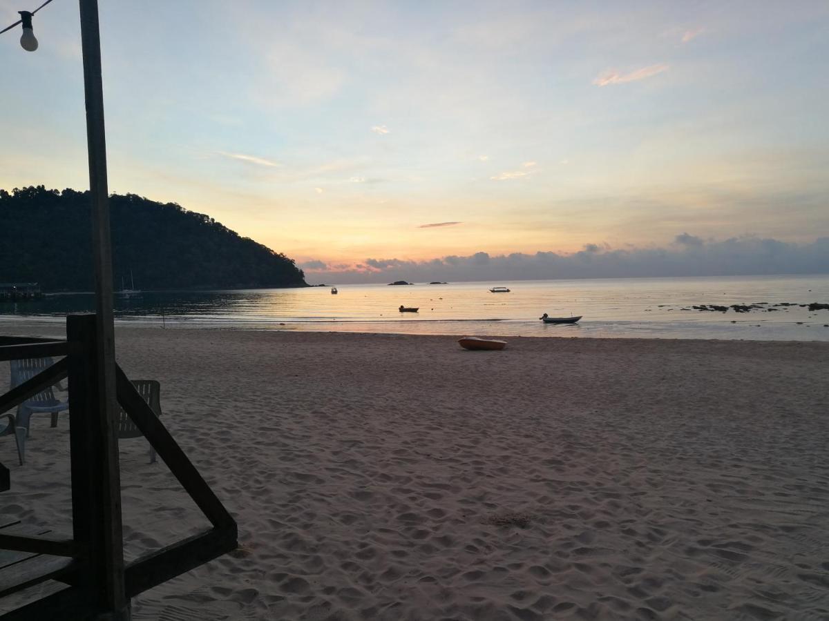 Rainbow Tioman Cottage Kampong Juara Εξωτερικό φωτογραφία