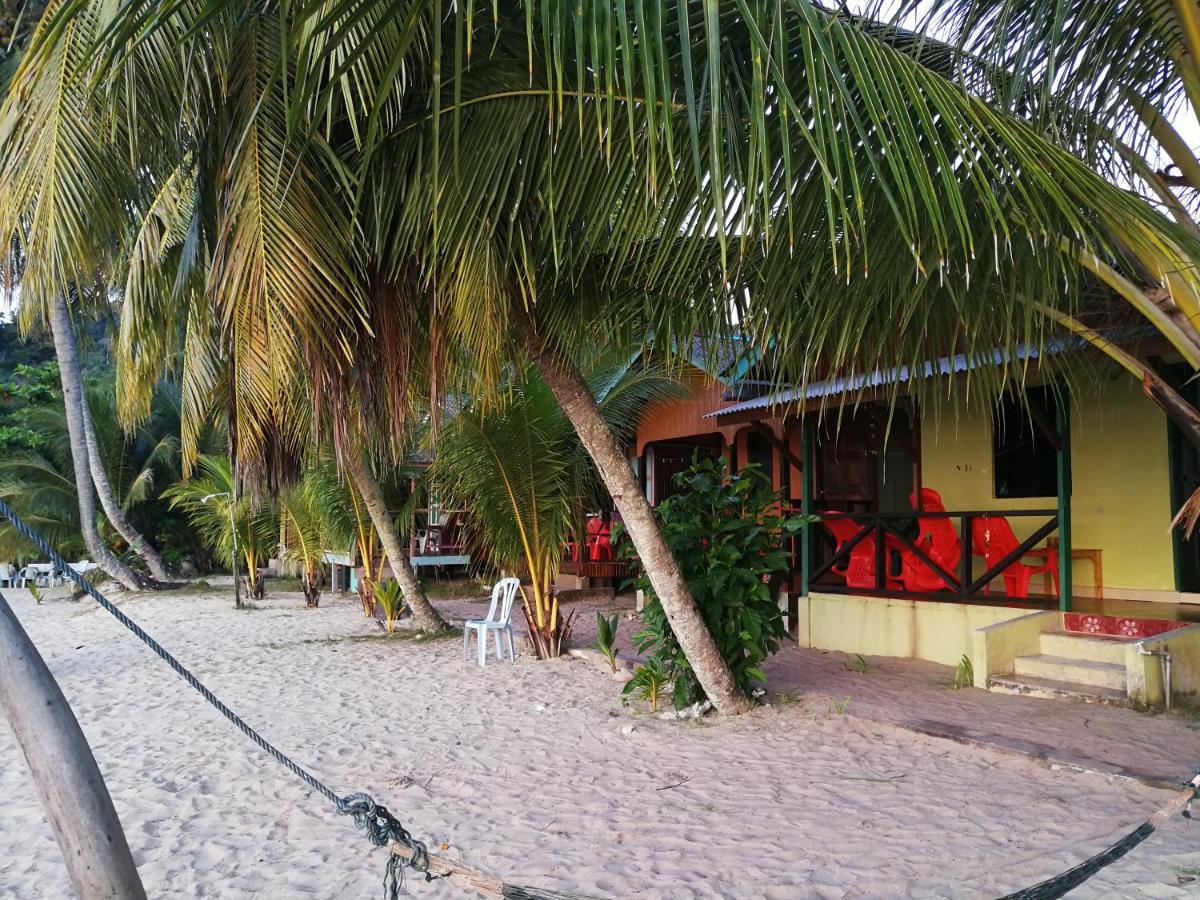 Rainbow Tioman Cottage Kampong Juara Εξωτερικό φωτογραφία
