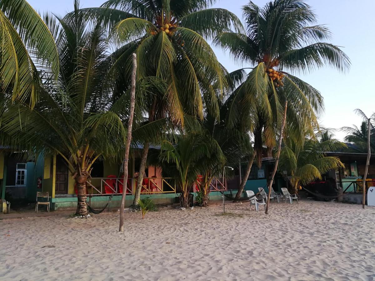 Rainbow Tioman Cottage Kampong Juara Εξωτερικό φωτογραφία